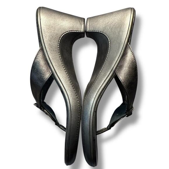 Matisse Modena Silver Tone Swirl Medallion Gunmetal Gray Wedge Sandals Size 7 - Picture 8 of 11